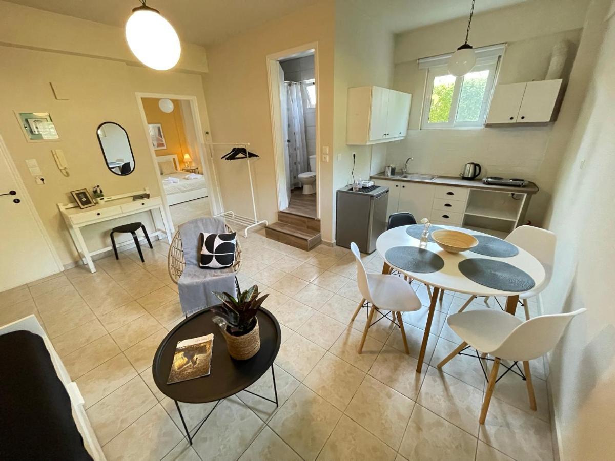 Sofi'S Apartments Kalamata Luaran gambar
